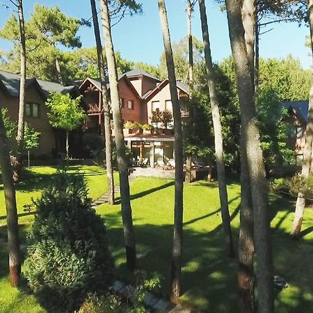 Villa Refugio Del Bosque à Carilo Extérieur photo