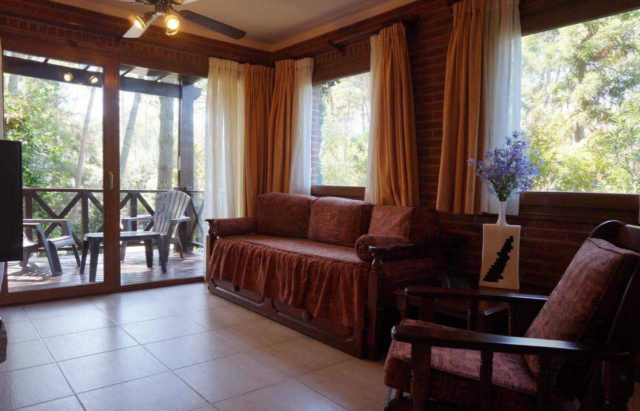 Villa Refugio Del Bosque à Carilo Extérieur photo