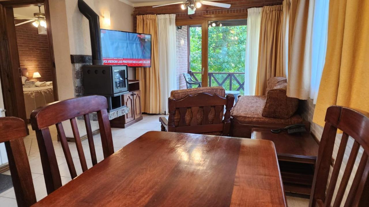 Villa Refugio Del Bosque à Carilo Extérieur photo